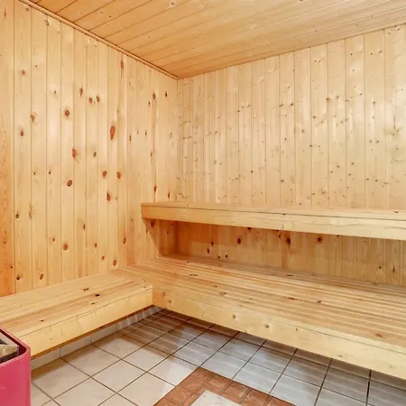 Holiday home Mikaela - 1km From The Sea By Interhome *