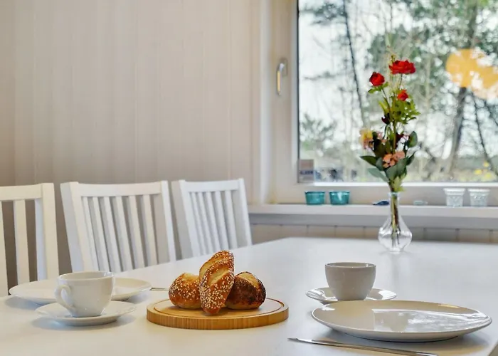 Holiday home Mikaela - 1km From The Sea By Interhome *